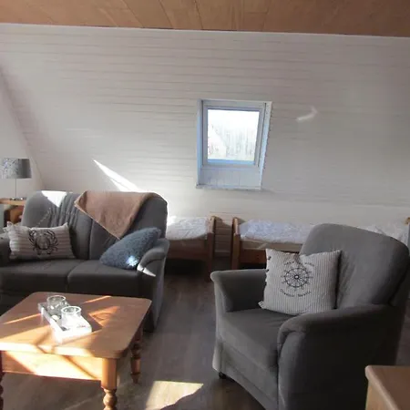 Ferienwohnung-gorch-fock-2 *